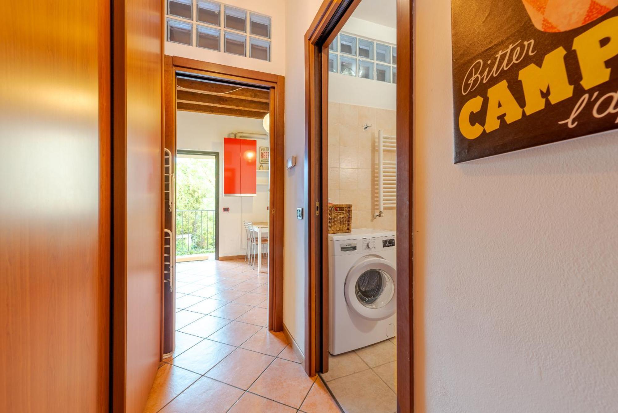 Guest Planet - Rosso Milano Apartment - Navigli Area Εξωτερικό φωτογραφία